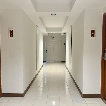 Pas Cher Hotel De Банкок Екстериор снимка