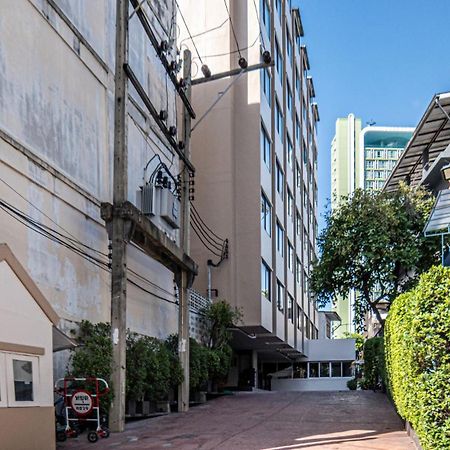 Pas Cher Hotel De Банкок Екстериор снимка