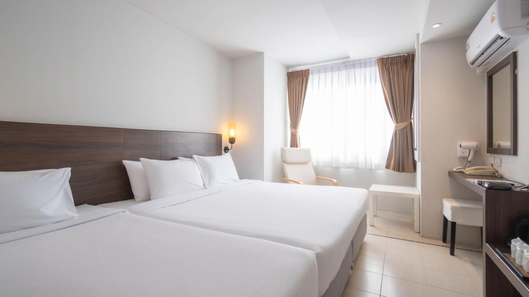 Pas Cher Hotel De Банкок Екстериор снимка