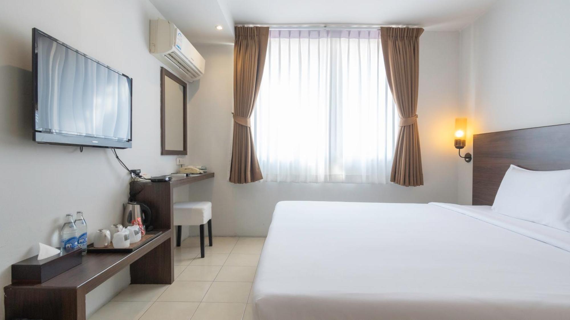 Pas Cher Hotel De Банкок Екстериор снимка